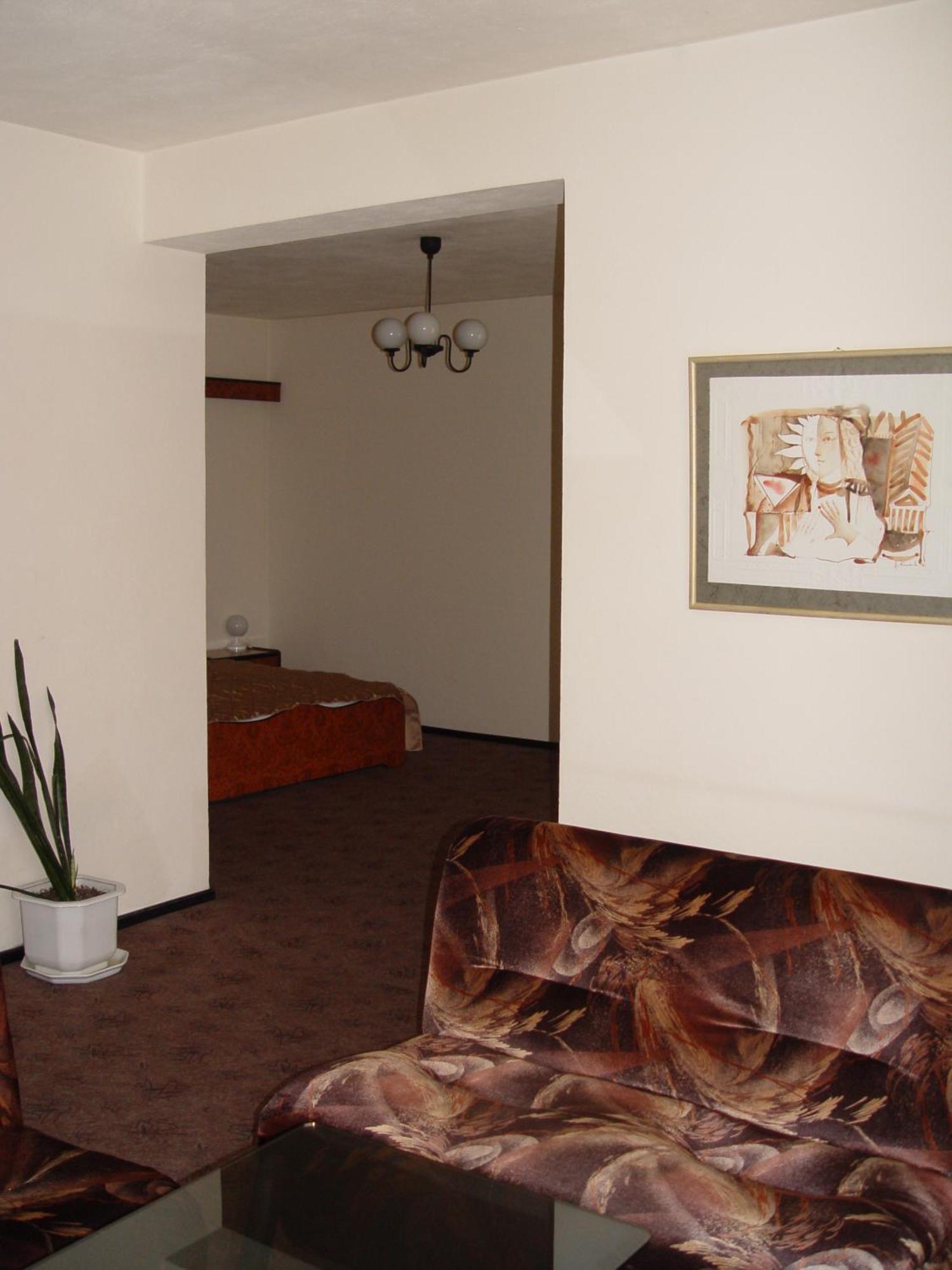 Family Hotel Gabrowo Exterior foto