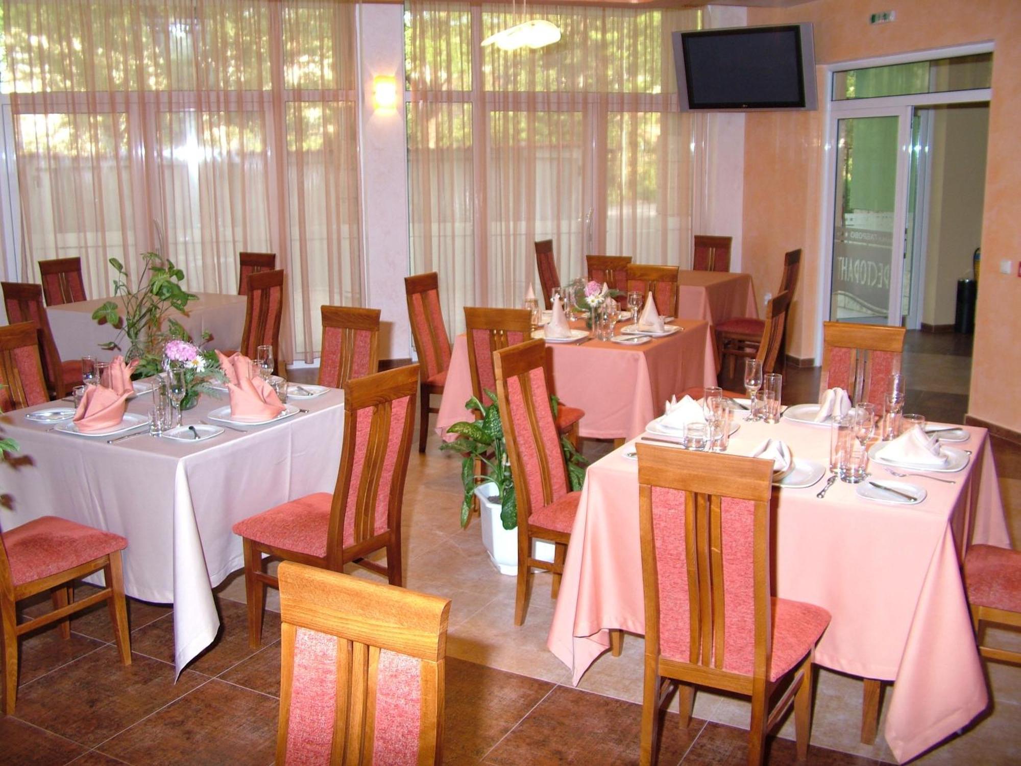Family Hotel Gabrowo Exterior foto